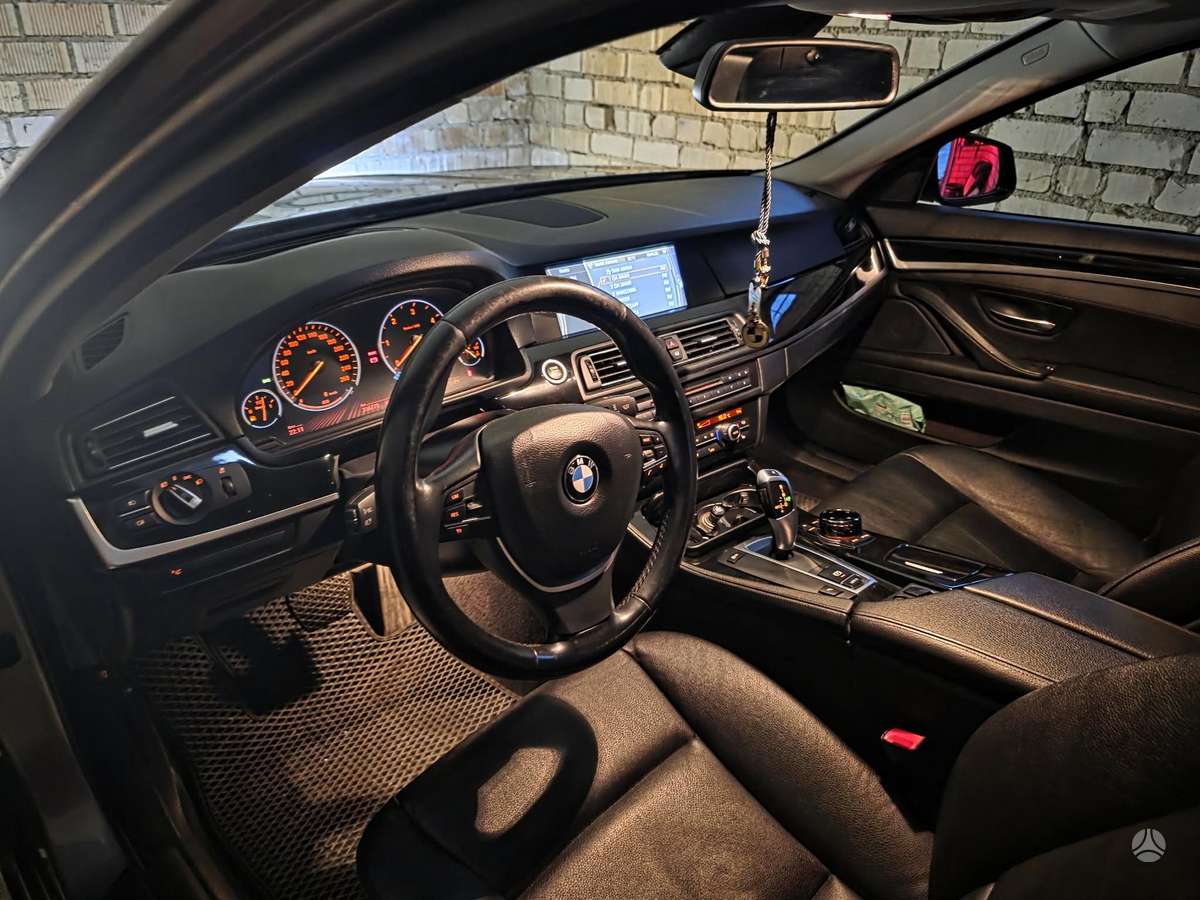 BMW 520, 2.0 l., wagon