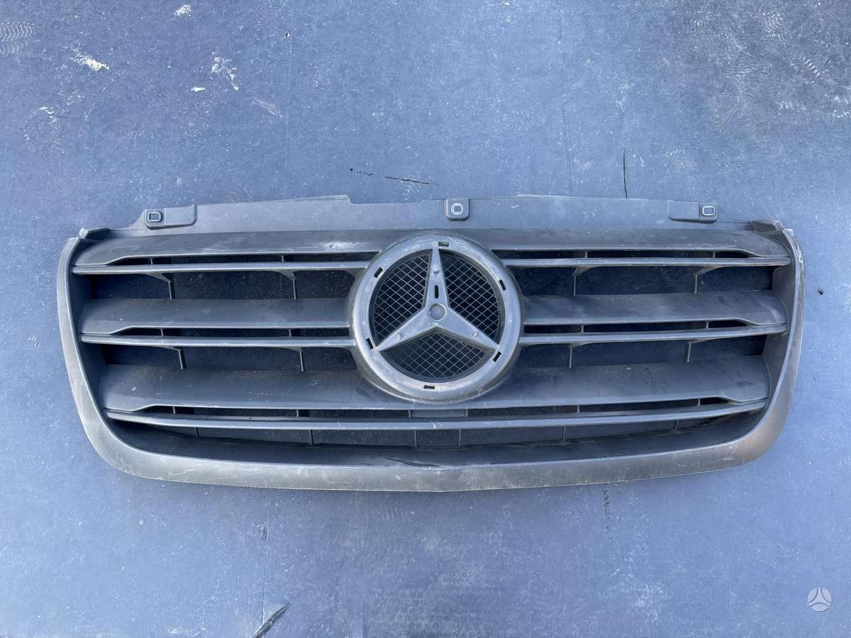 Mercedes-Benz Sprinter lights