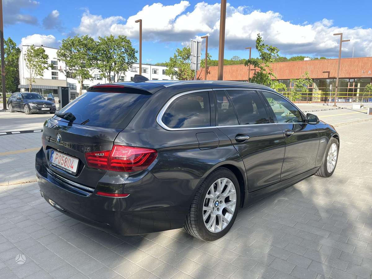 BMW 520, 2.0 l., wagon