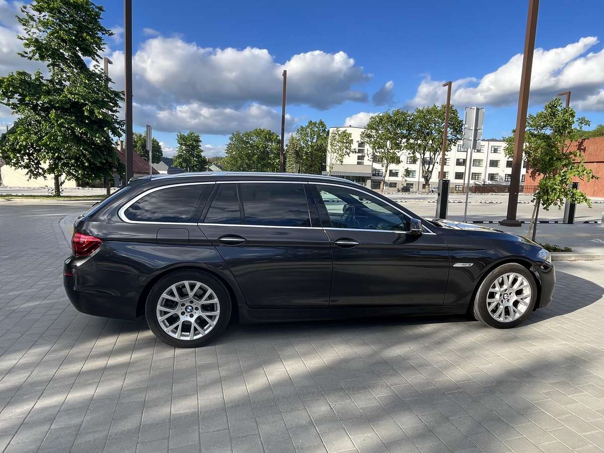 BMW 520, 2.0 l., universalas