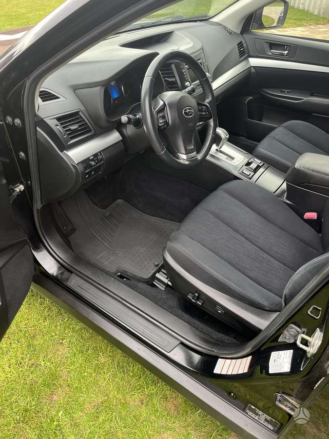 Subaru Outback, 2.0 l., universalas