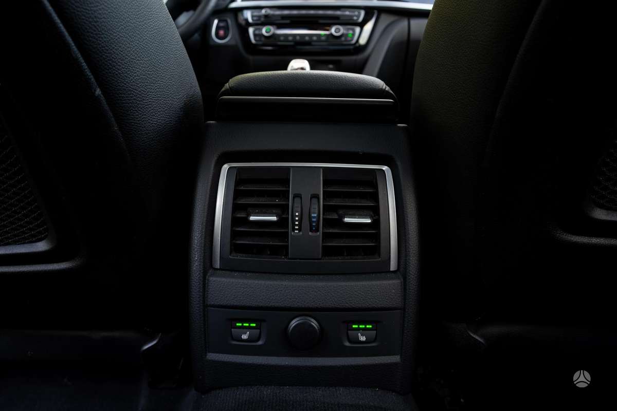 BMW 335 Gran Turismo, 3.0 l., hečbeks