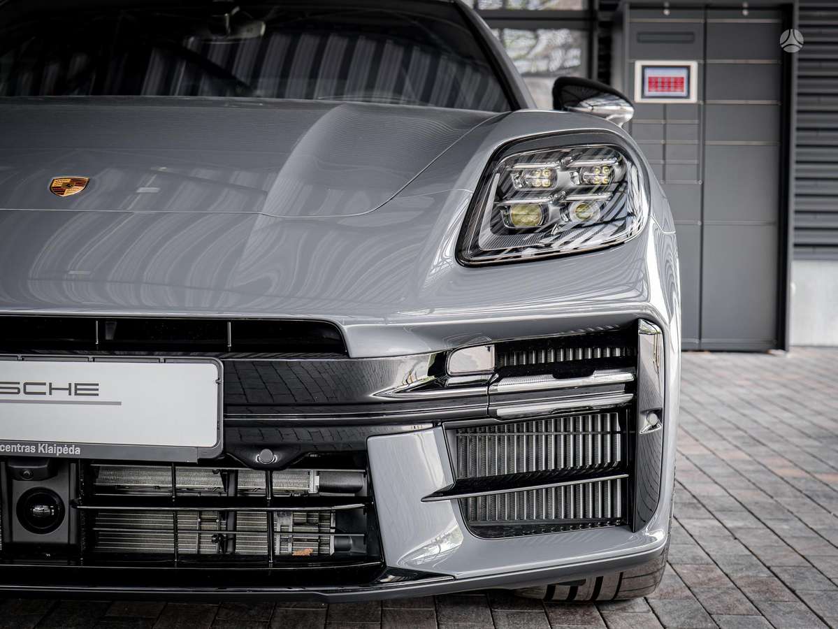 Porsche Panamera, 4.0 l., hatchback