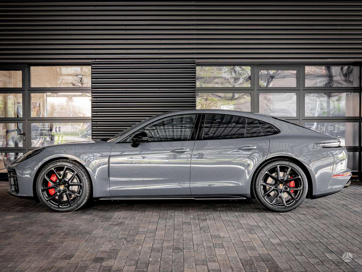 Porsche Panamera - 2