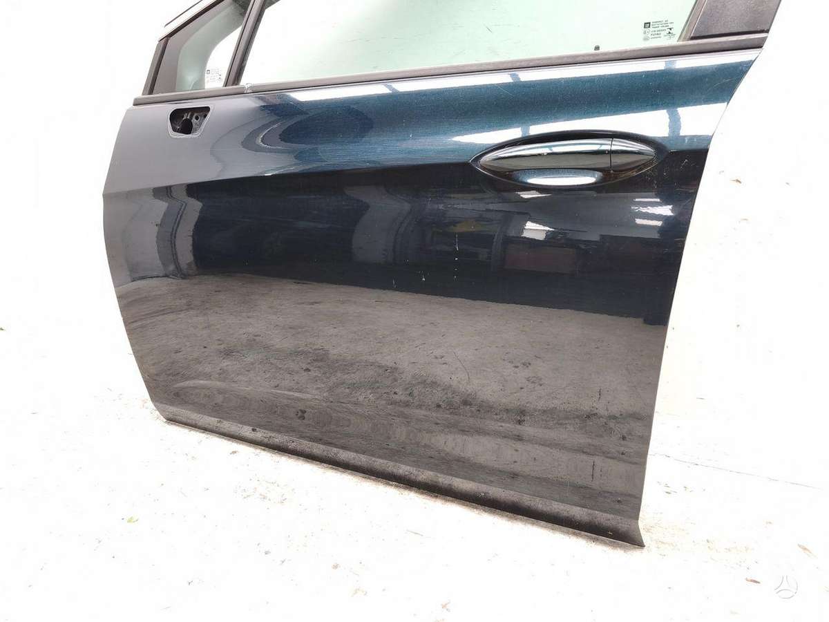 Opel Astra doors