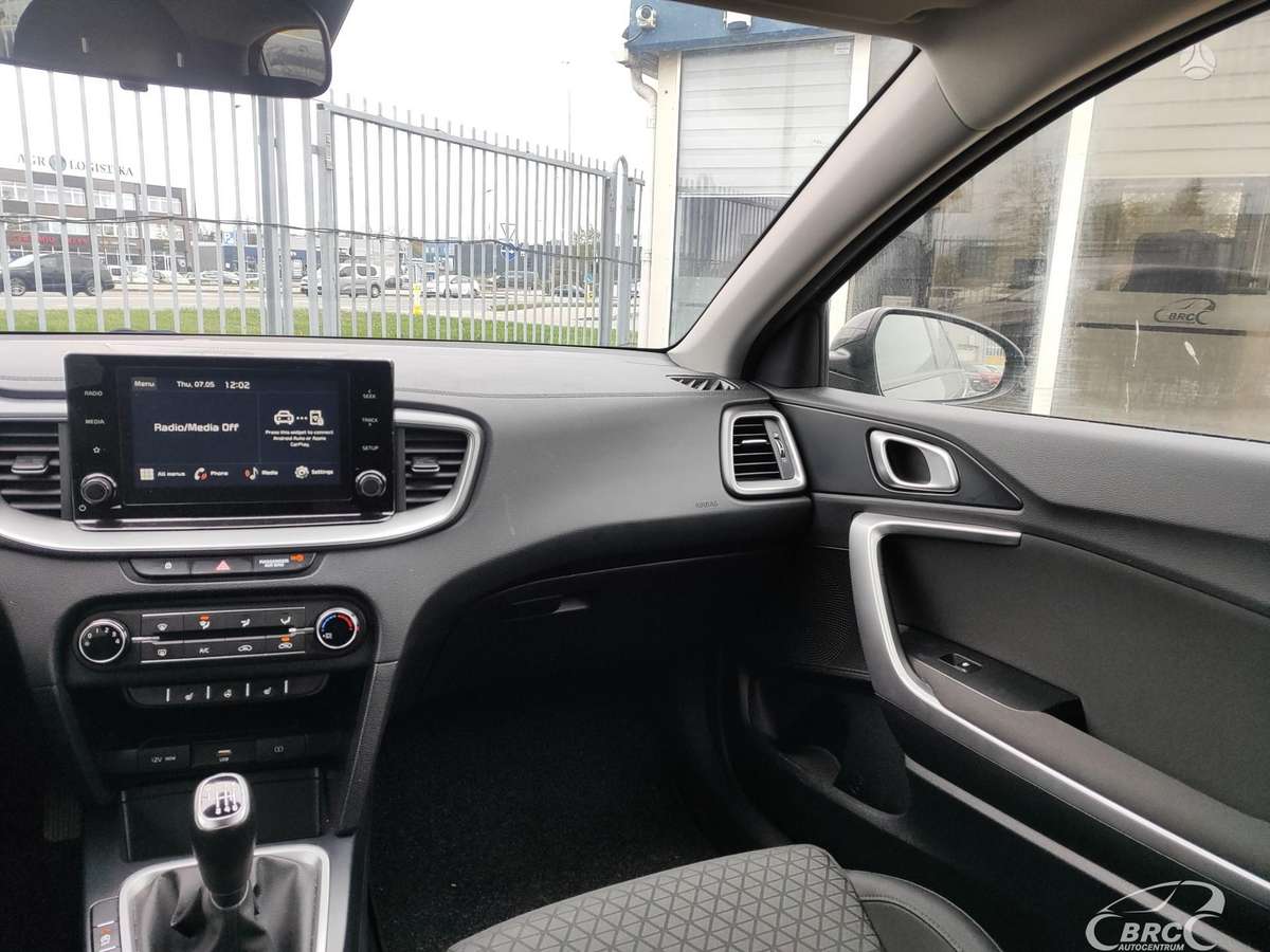 Kia Ceed, 1.0 l., Хэтчбек