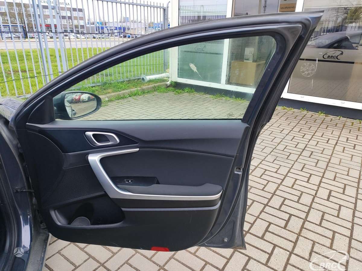 Kia Ceed, 1.0 l., Хэтчбек