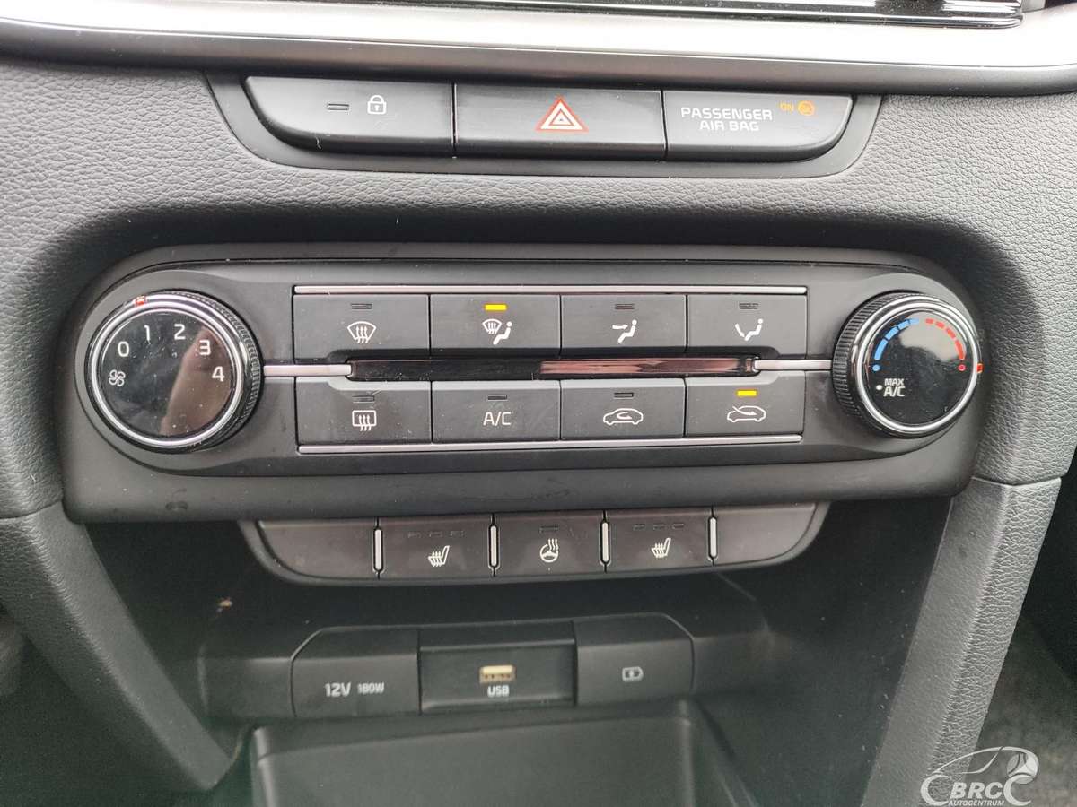 Kia Ceed, 1.0 l., Хэтчбек