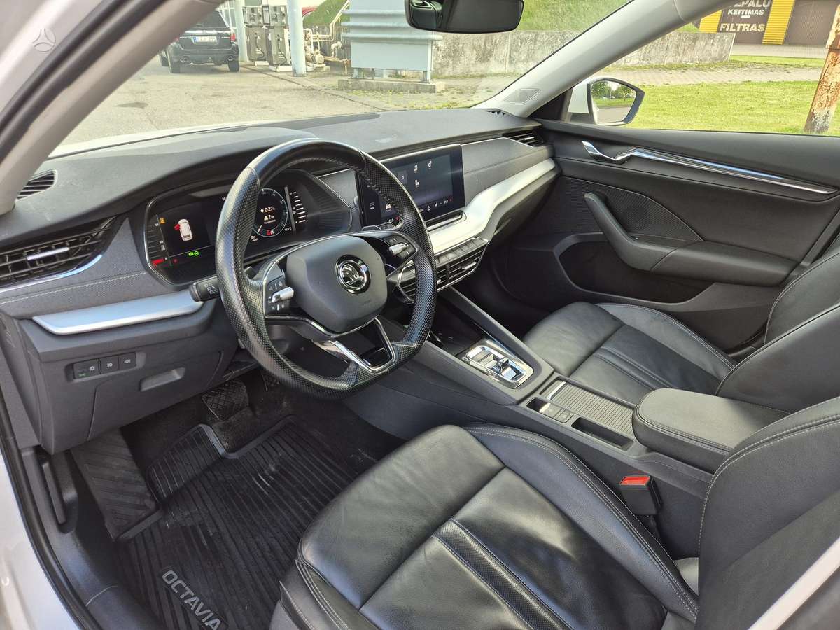 Škoda Octavia - 11