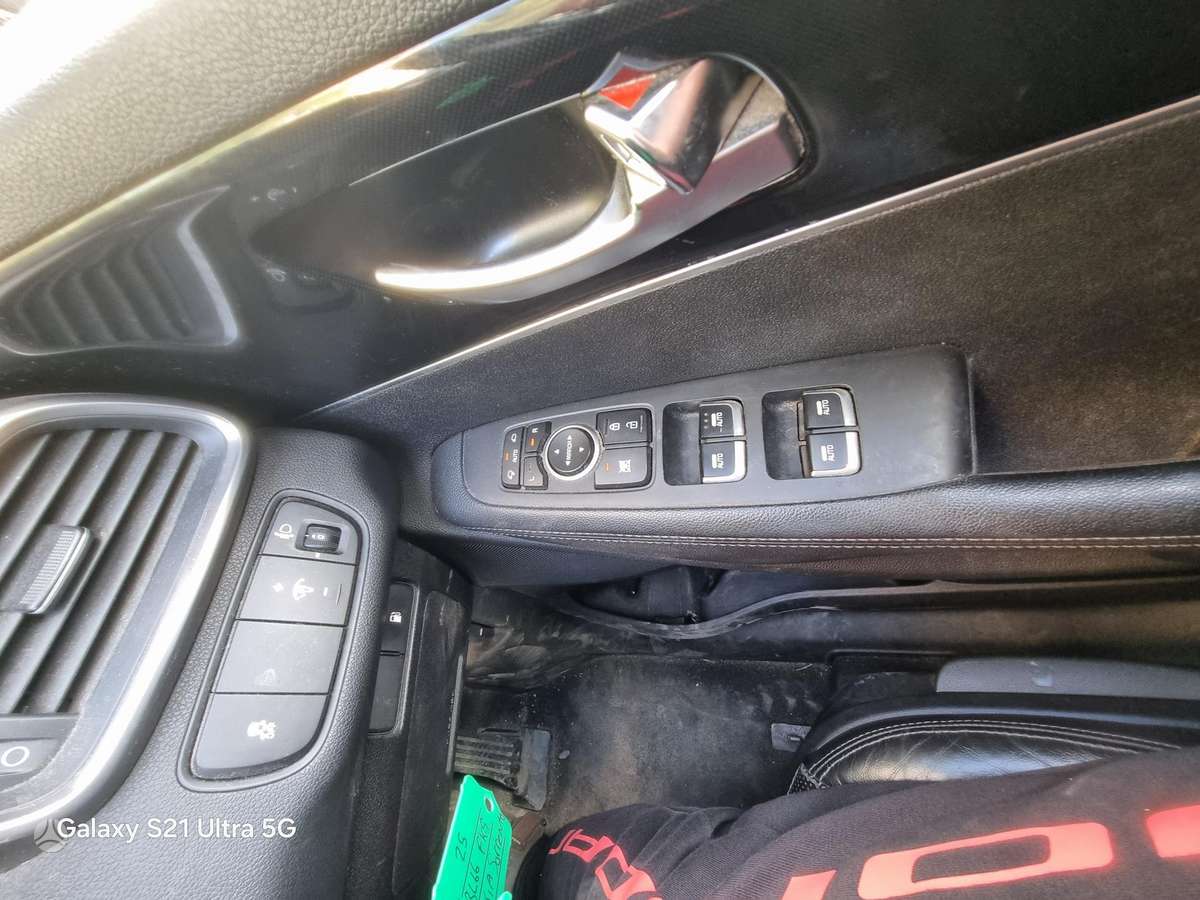 Kia Sorento, 2.2 l., off-road / crossover
