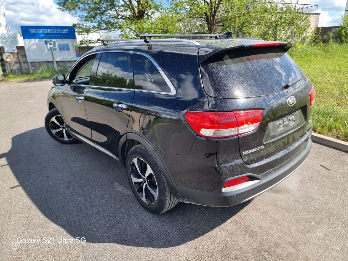 Kia Sorento, 2.2 l., off-road / crossover