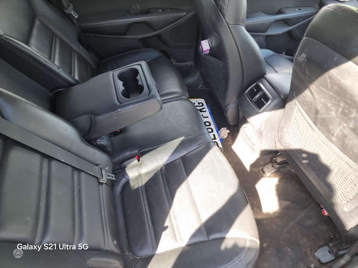 Kia Sorento, 2.2 l., off-road / crossover