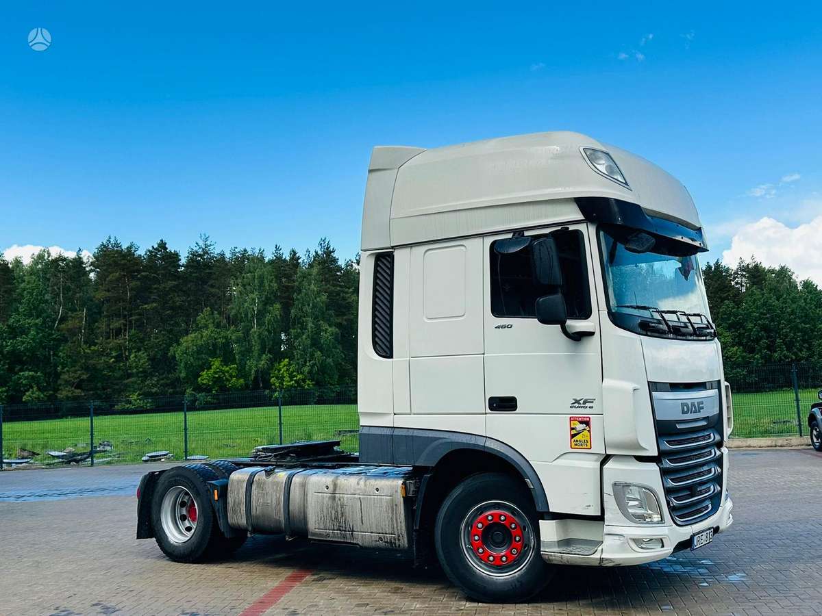 DAF XF 460 FT, double sleeper