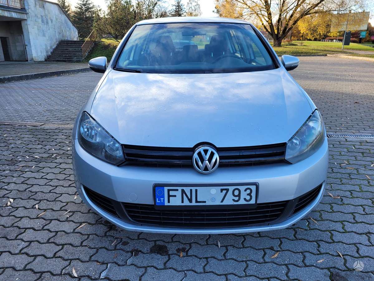 Volkswagen Golf, 1.6 l., hatchback