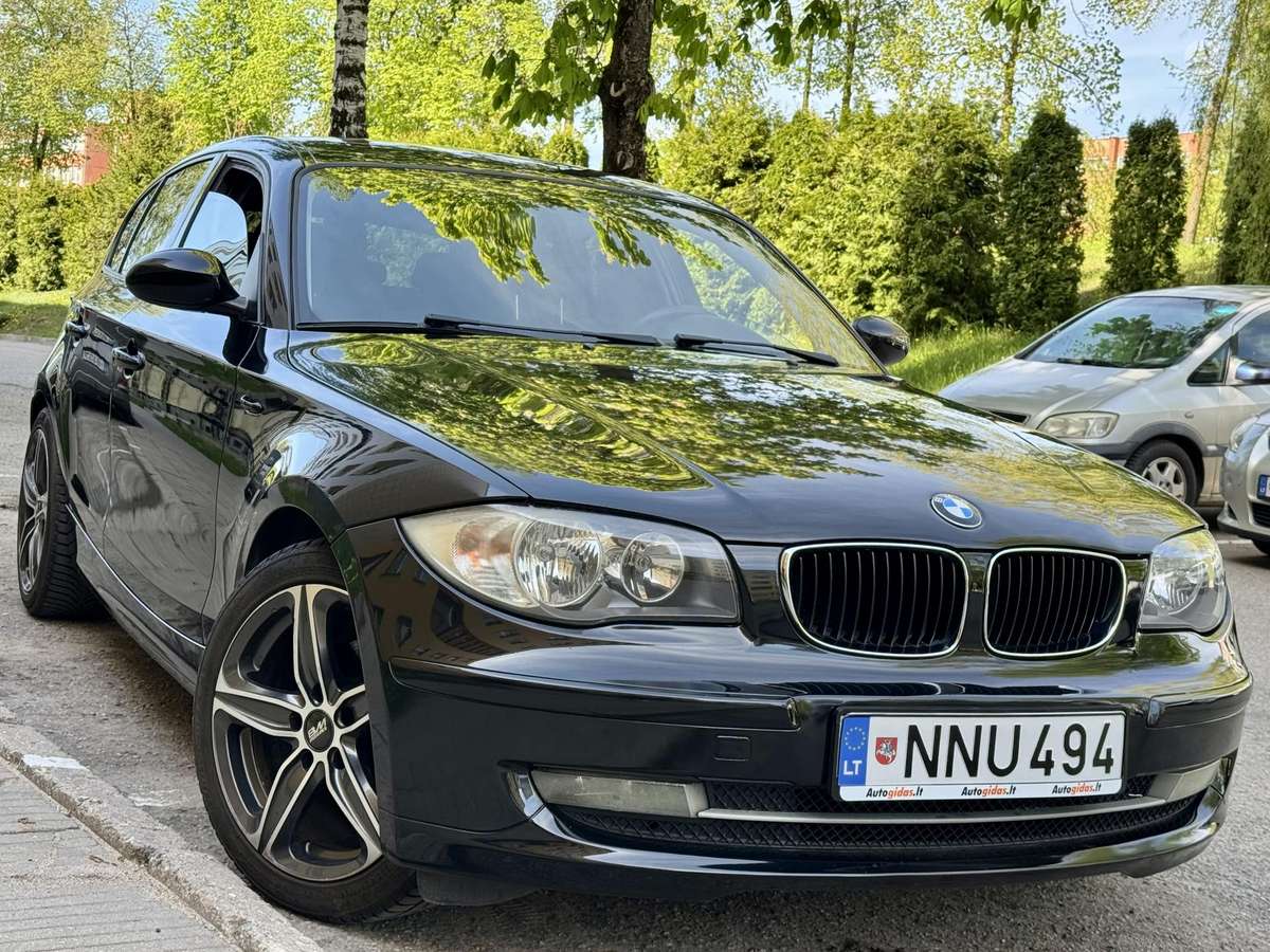 BMW 118, 2.0 l., Хэтчбек