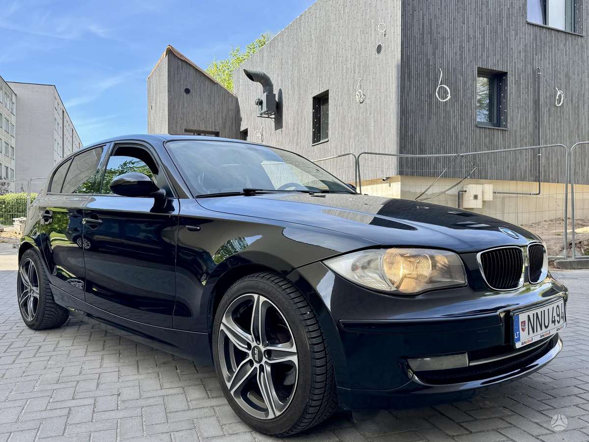 BMW 118, 2.0 l., Хэтчбек