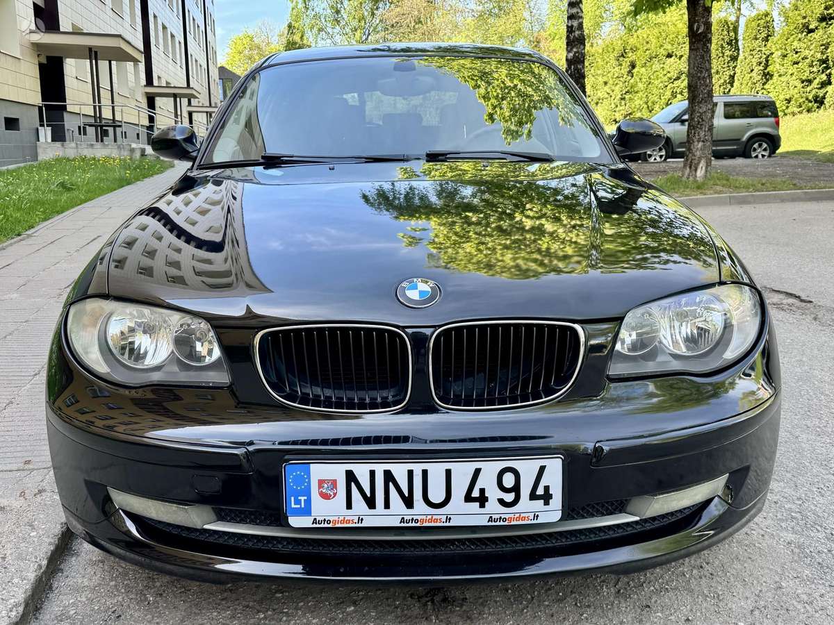 BMW 118, 2.0 l., Хэтчбек