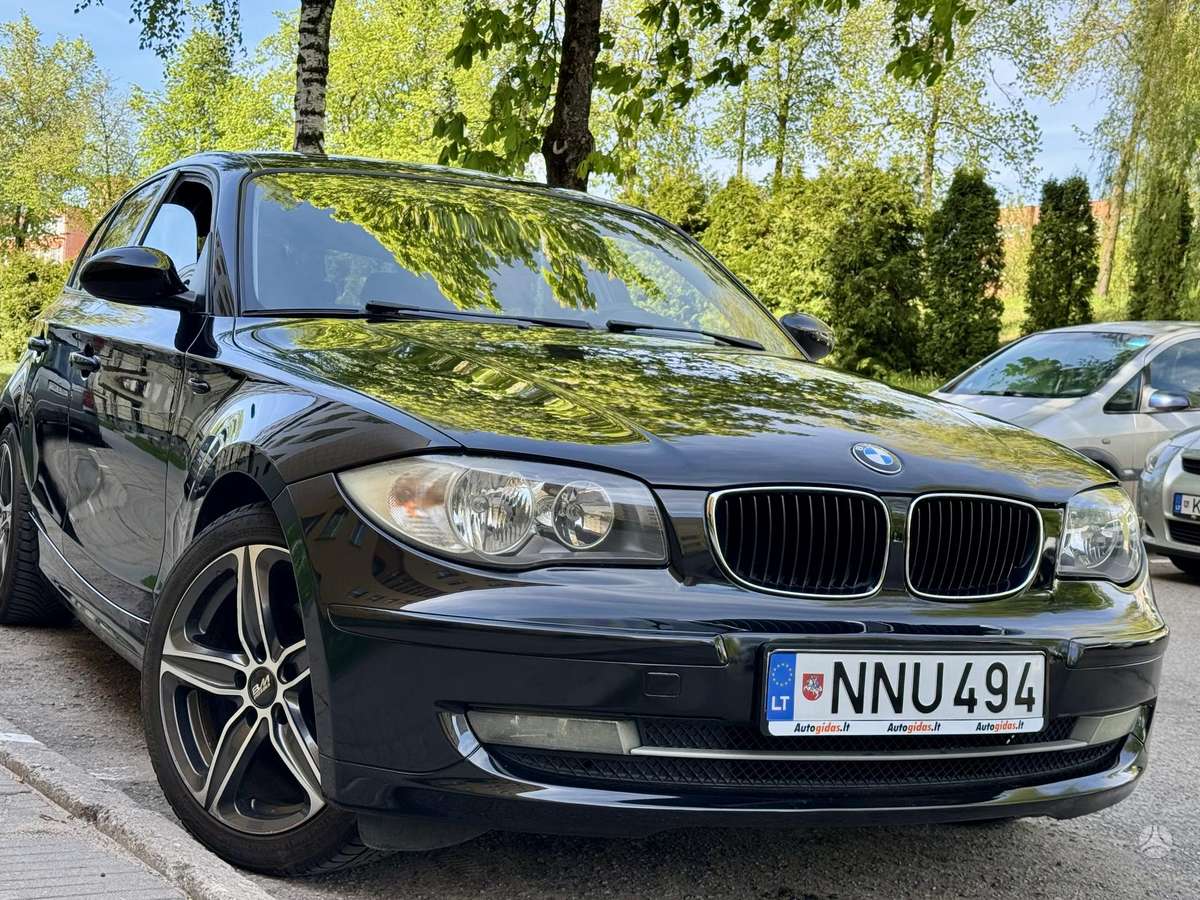 BMW 118, 2.0 l., Хэтчбек