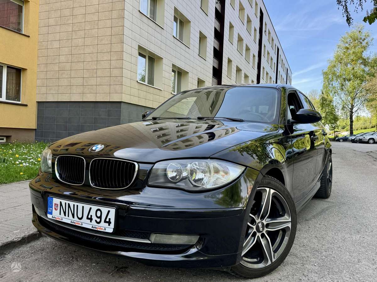 BMW 118, 2.0 l., Хэтчбек