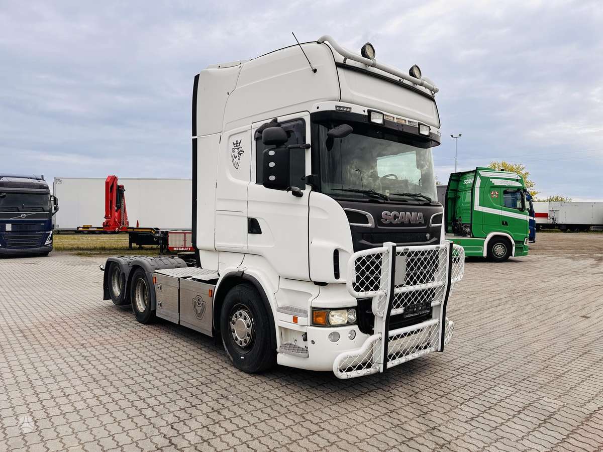 Scania R560, double sleeper