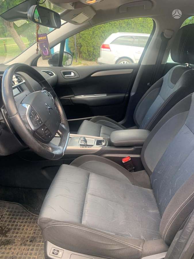 Citroen C4, 1.6 l., Седан