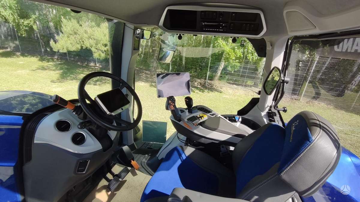New Holland T7.315 HD, тракторы