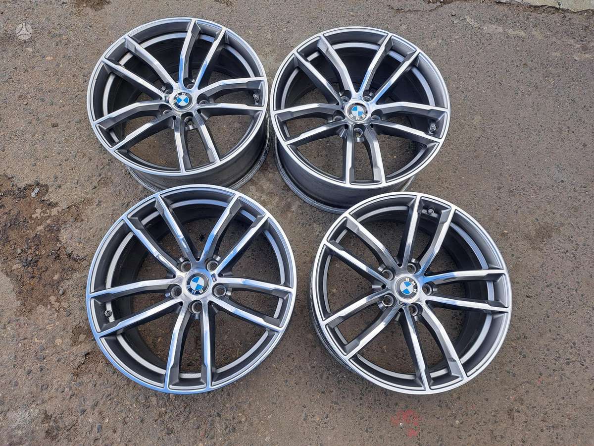BMW, lengvojo lydinio, R18
