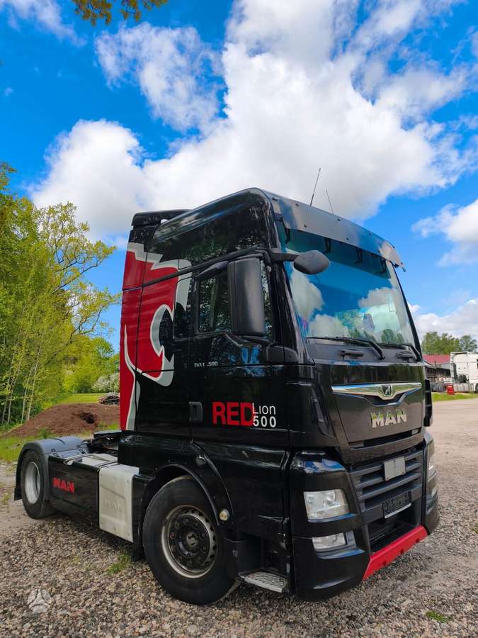 MAN TGX, 2 спальных места