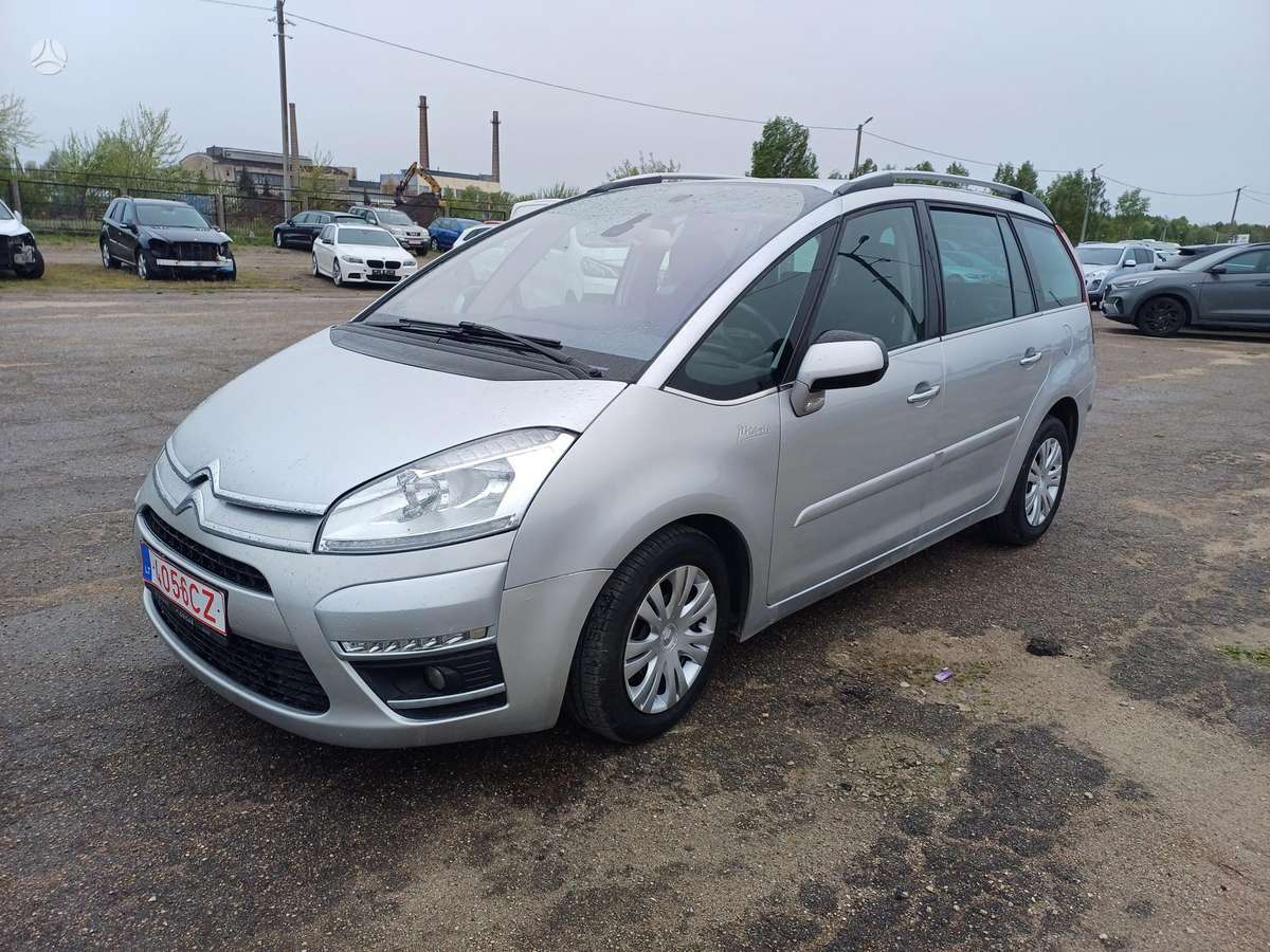 Citroen C4, 1.6 l., Хэтчбек