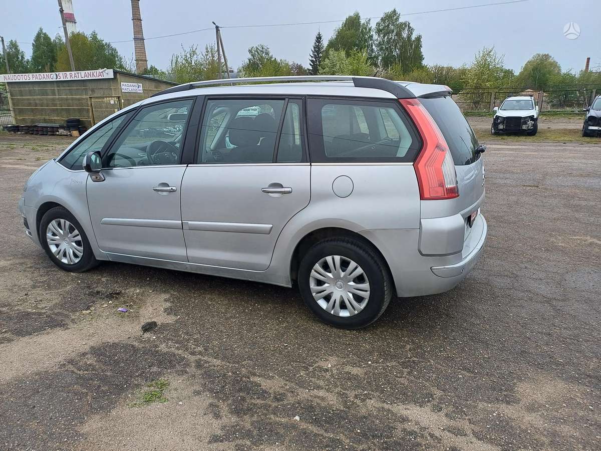 Citroen C4, 1.6 l., Хэтчбек