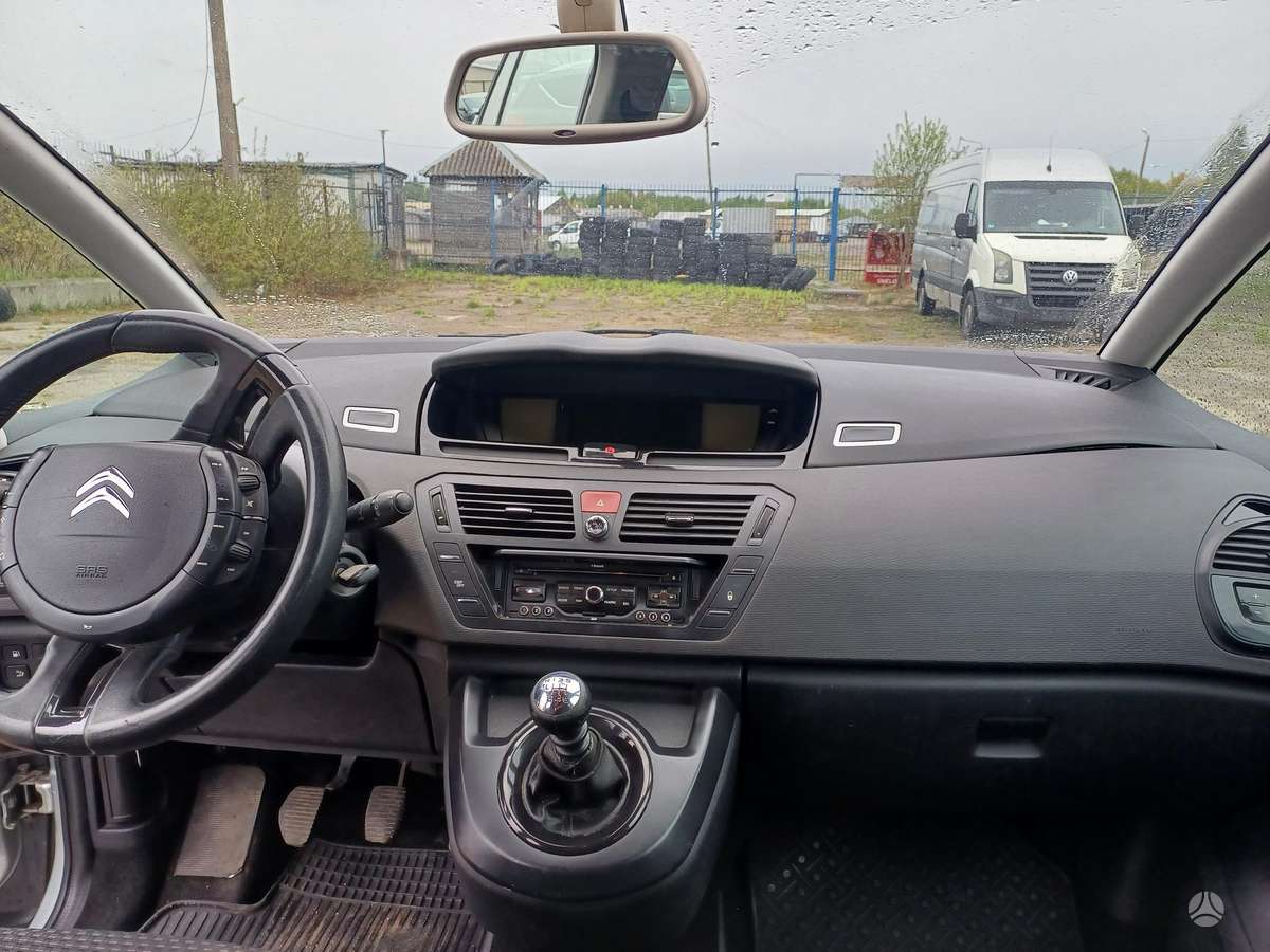 Citroen C4, 1.6 l., Хэтчбек