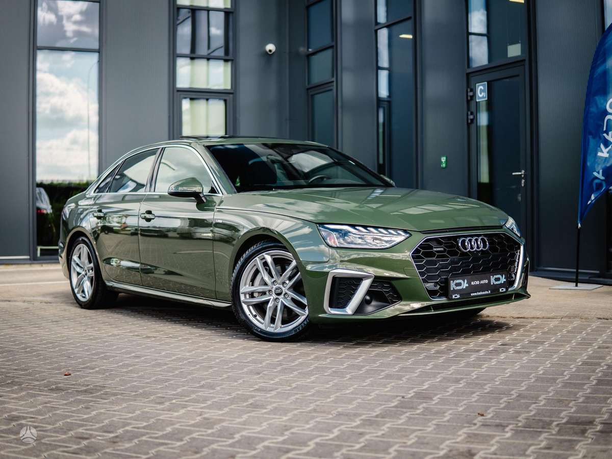 Audi A4, 2.0 l., Седан