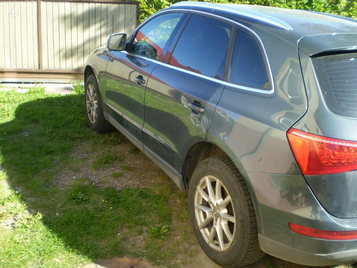 Audi Q5, 2.0 l., visureigis / krosoveris