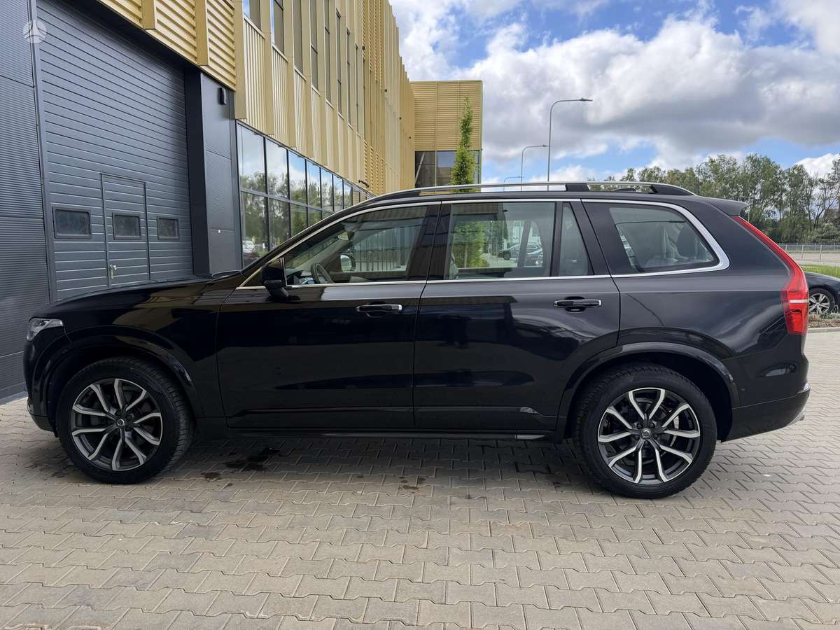 Volvo XC90 - 3