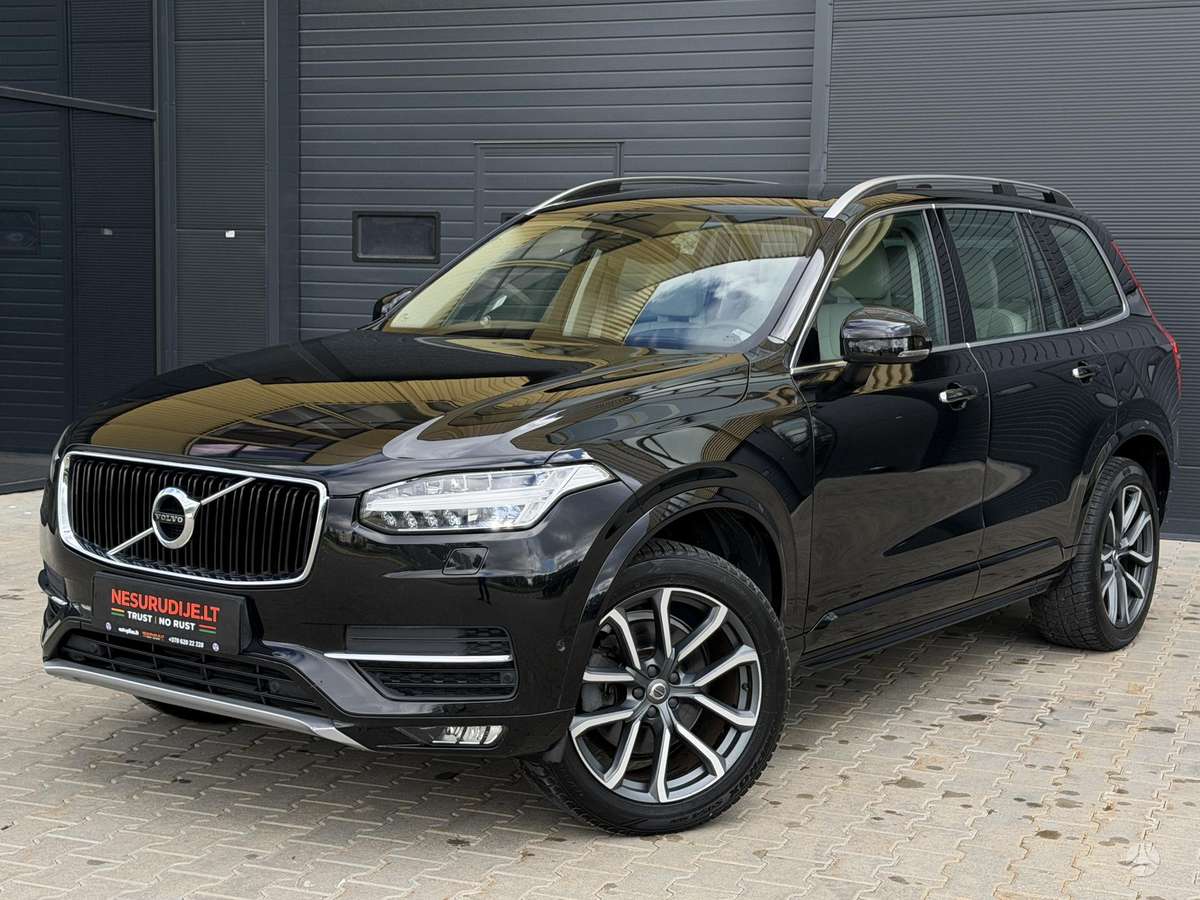 Volvo XC90 - 1
