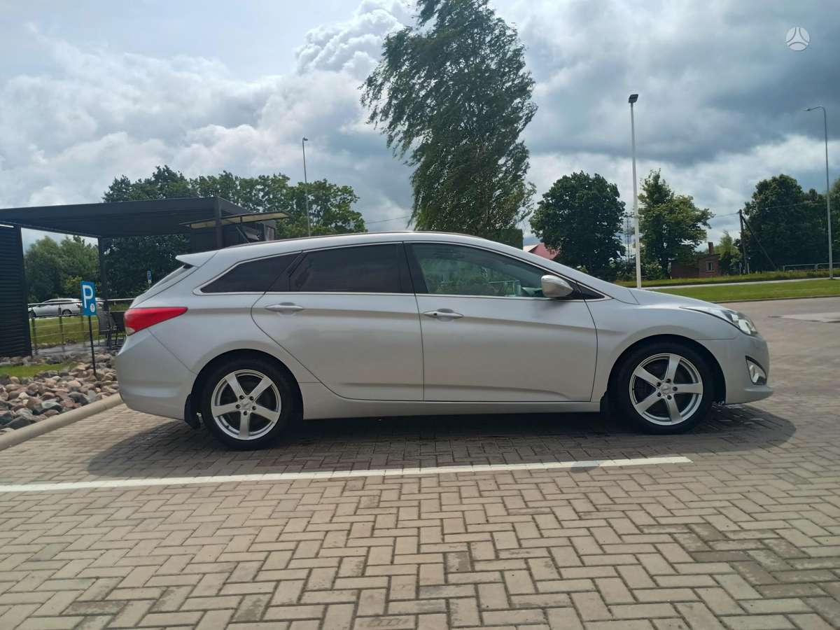 Hyundai i40, 1.7 l., Универсал