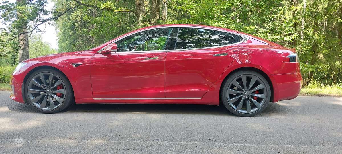 Tesla Model S, 90 kWh, saloon / sedan