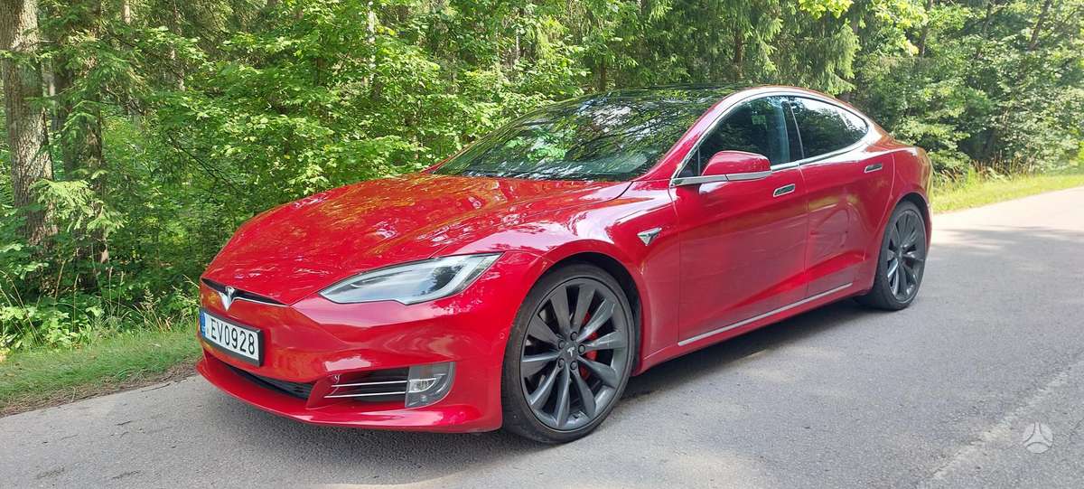 Tesla Model S, 90 kWh, saloon / sedan