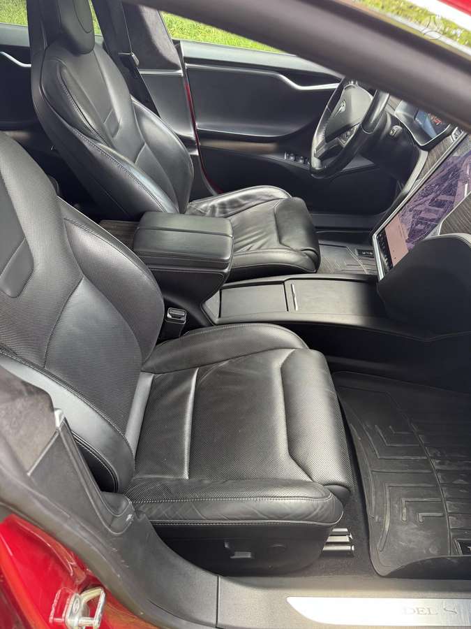Tesla Model S, 90 kWh, saloon / sedan
