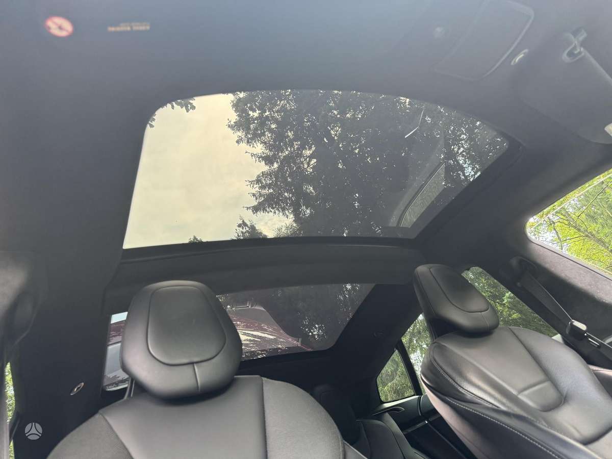 Tesla Model S, 90 kWh, saloon / sedan