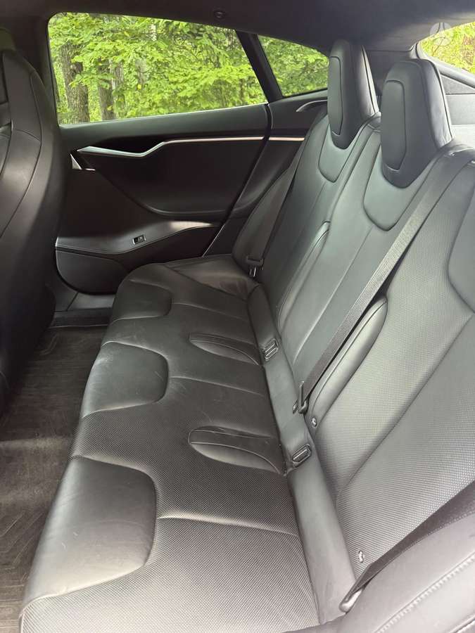 Tesla Model S, 90 kWh, saloon / sedan
