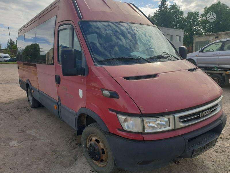 Iveco 50C14, keleivinis mikroautobusas