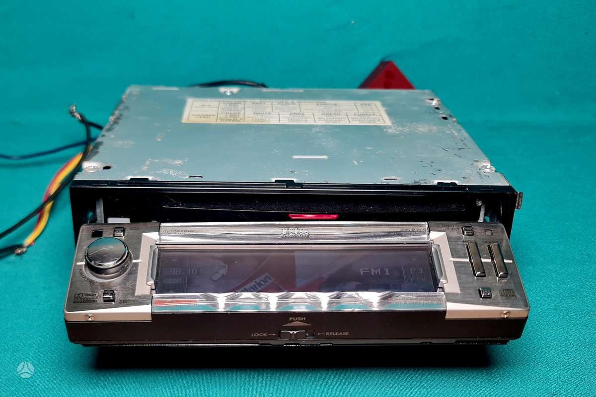 Clarion DXZ958RMC, cd / mp3 проигрыватели