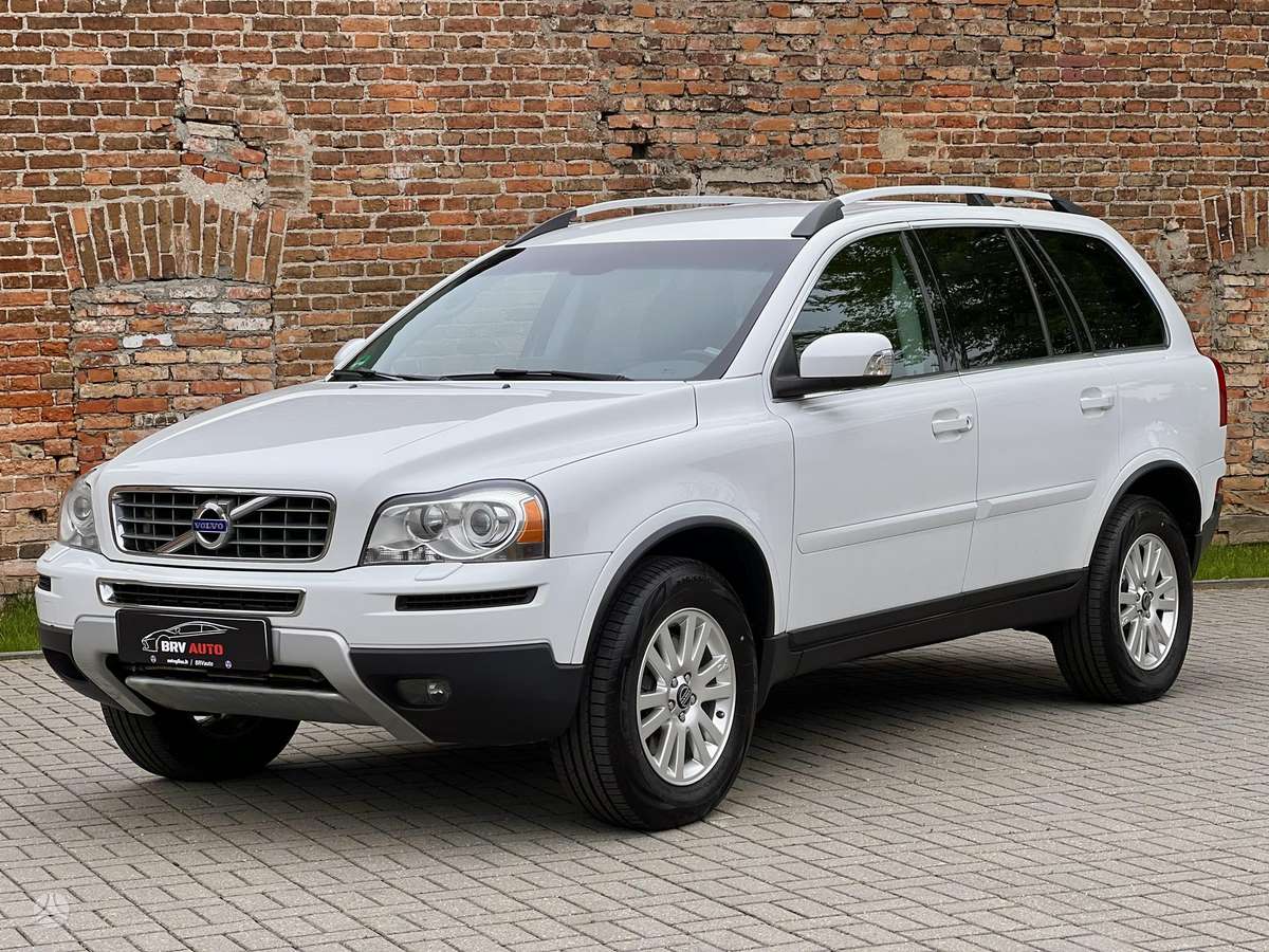 Volvo XC90 - 1