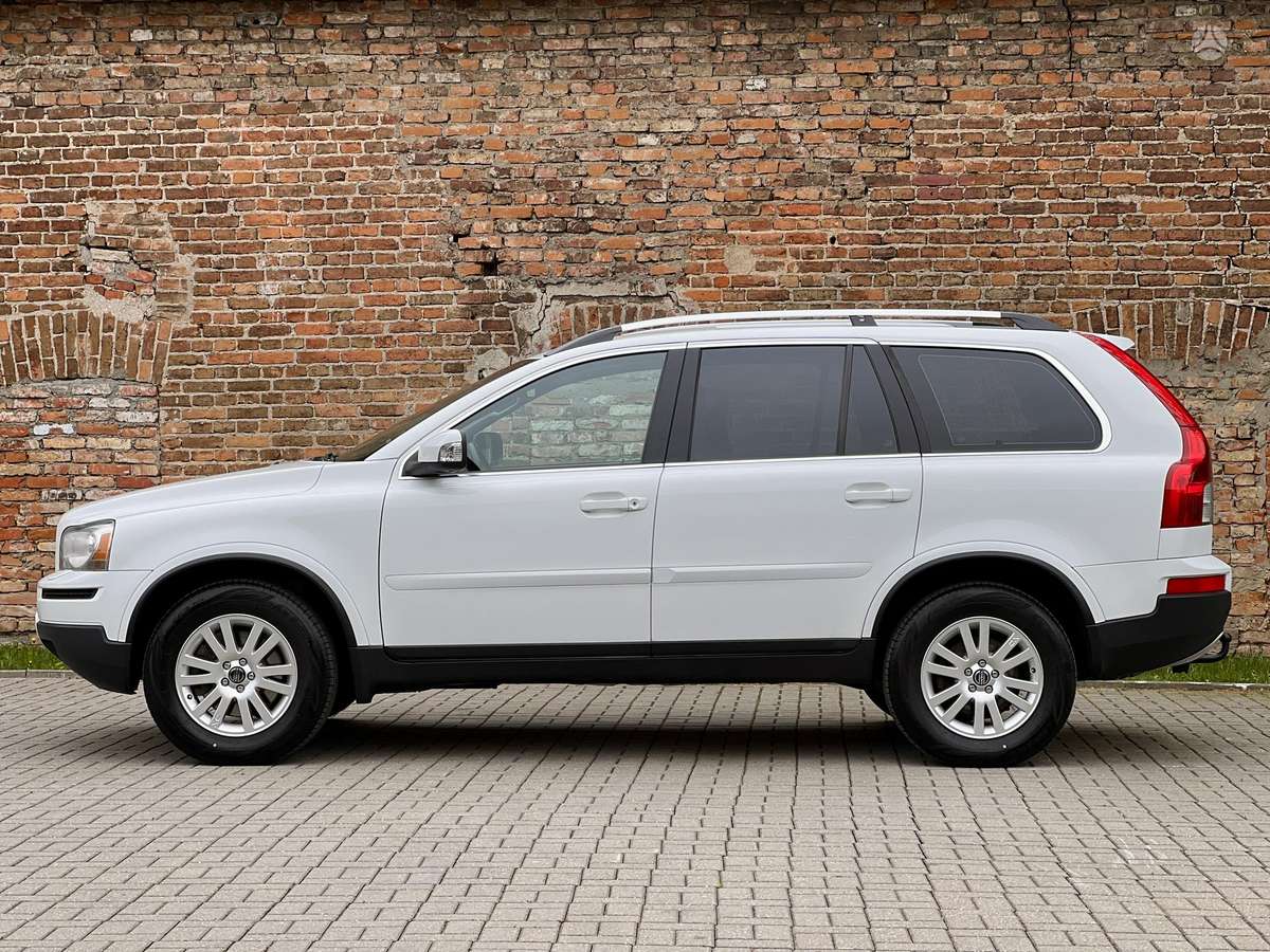 Volvo XC90 - 10
