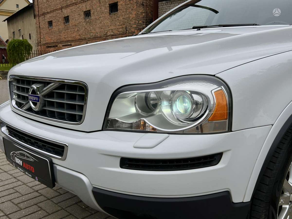 Volvo XC90 - 12