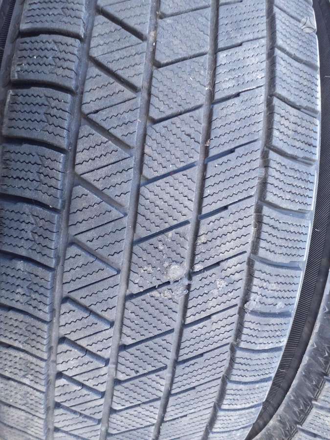 Bridgestone Blizzak VRX3, всесезонные 215/60 R16