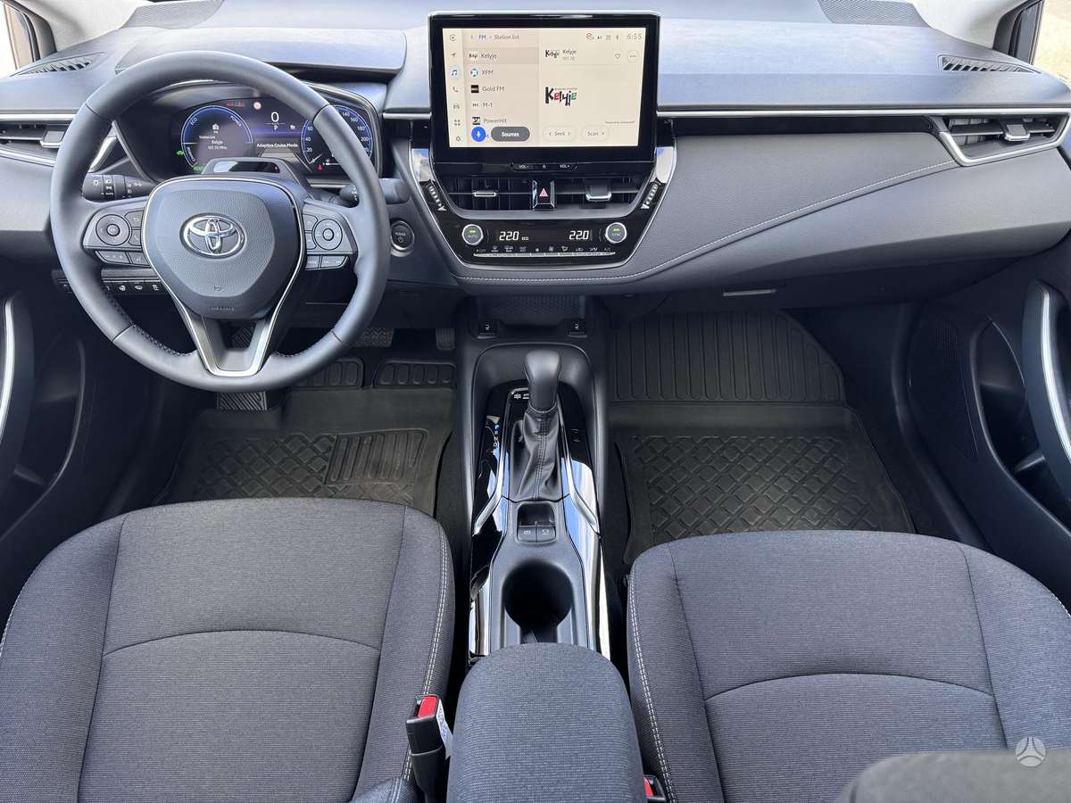 Toyota Corolla, 1.8 l., saloon / sedan