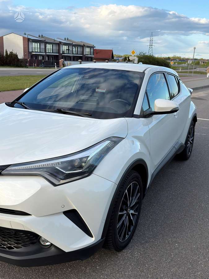 Toyota C-HR - 2