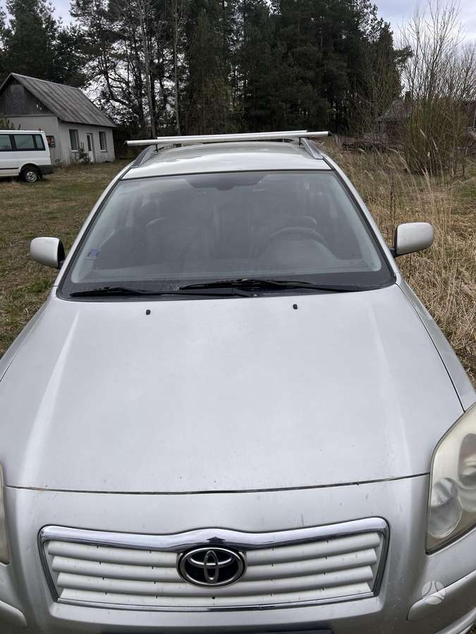 Toyota Avensis - 3